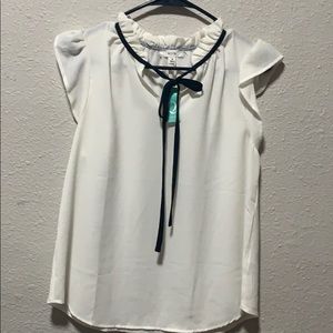 Cute blouse